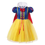 Robe de princesse Blanche Neige pour petite fille sur fond blanc