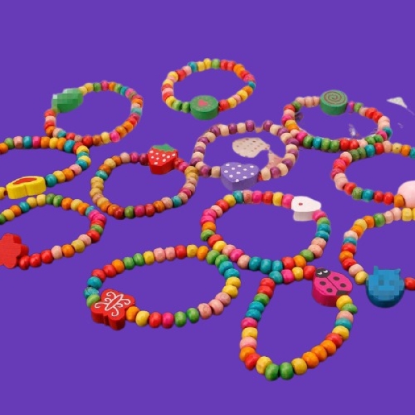 Ensemble de 12 bracelets en bois colorés pour petites filles 12 pi ces ensemble bracelets en bois color s petites filles bracelets kit enfants bijoux de removebg preview 3