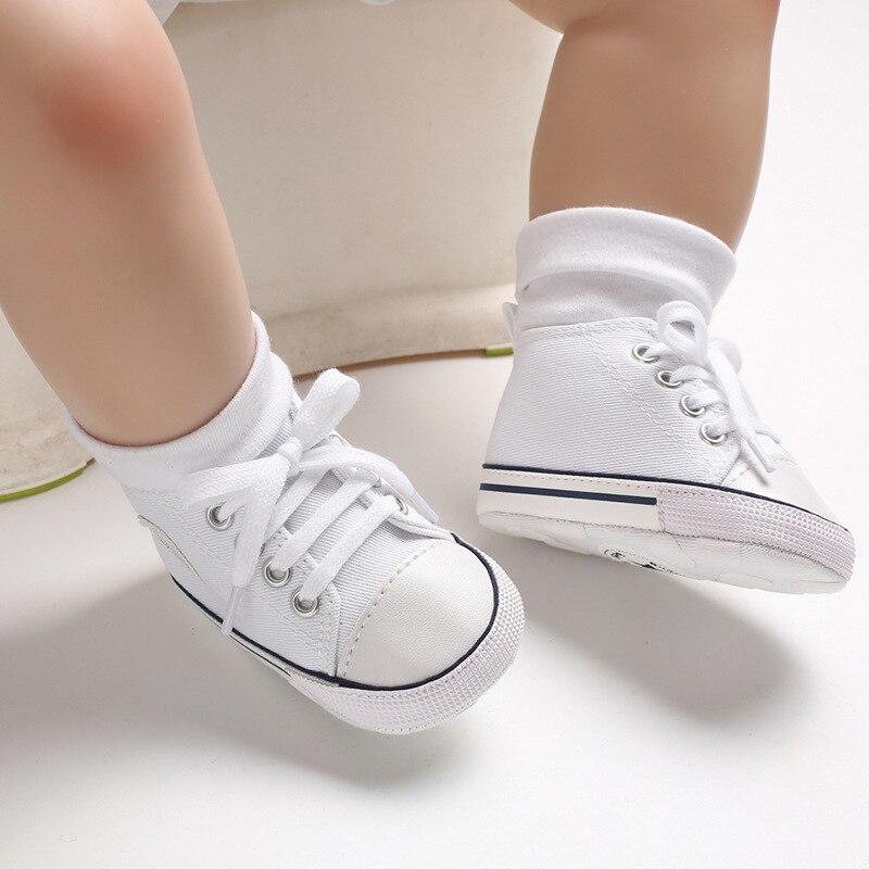 Chaussures antidérapantes pour petite fille 30130