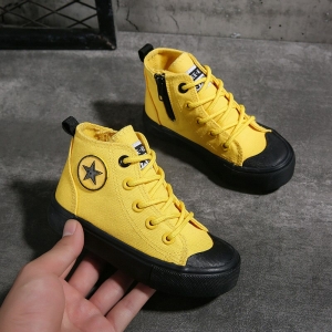 Chaussures Converse avec étoile à la mode noir et jaune