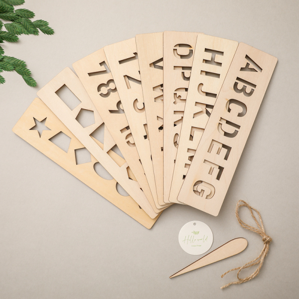8 planches en bois avec l'alphabet, les chiffres et des formes droites