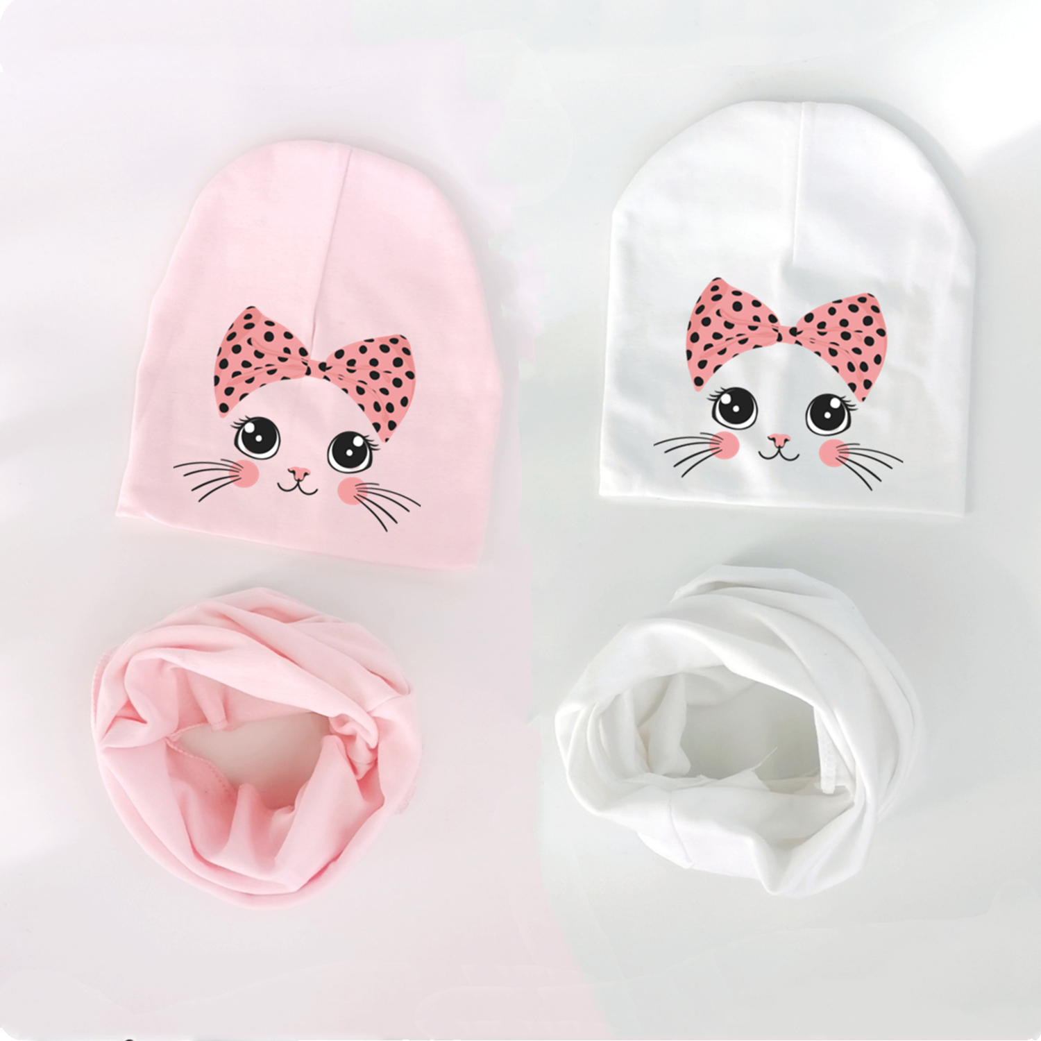 Deux bonnets en coton avec écharpe pour bébé fille, couleur blanc et rose
