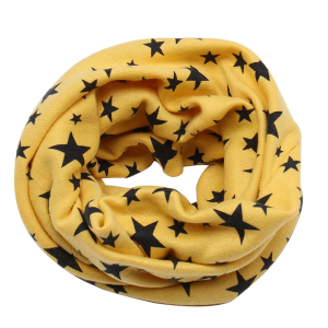 Écharpe snood à motif étoiles pour filles jaune avec un fond blanc