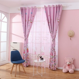 Rideau de chambre imprimé Hello Kitty pour filles avec un fond rose et une chambre d'enfant