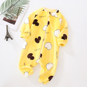 Combinaison pyjama imprimé de couleur jaune