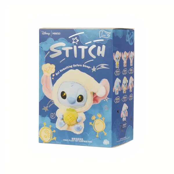 Boite en carton bleu avec un stitch en pyjama jaune dessus.