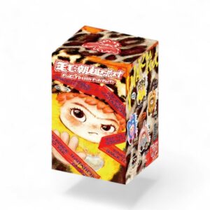 Wakuku blind box série fuzzy fun party aux couleurs pastels de rouge et orange, couverte de dessin Kawaii à l'effigie d'un personnage enfantin Wakuku sur fond blanc.