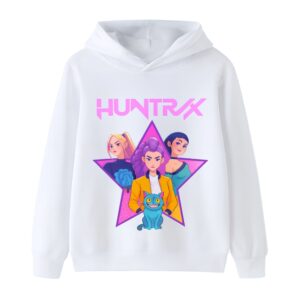 Sweat fille K-pop Demon Hunters blanc à capuche avec motif Huntrix et personnages sur une étoile rose. Sur fond blanc.